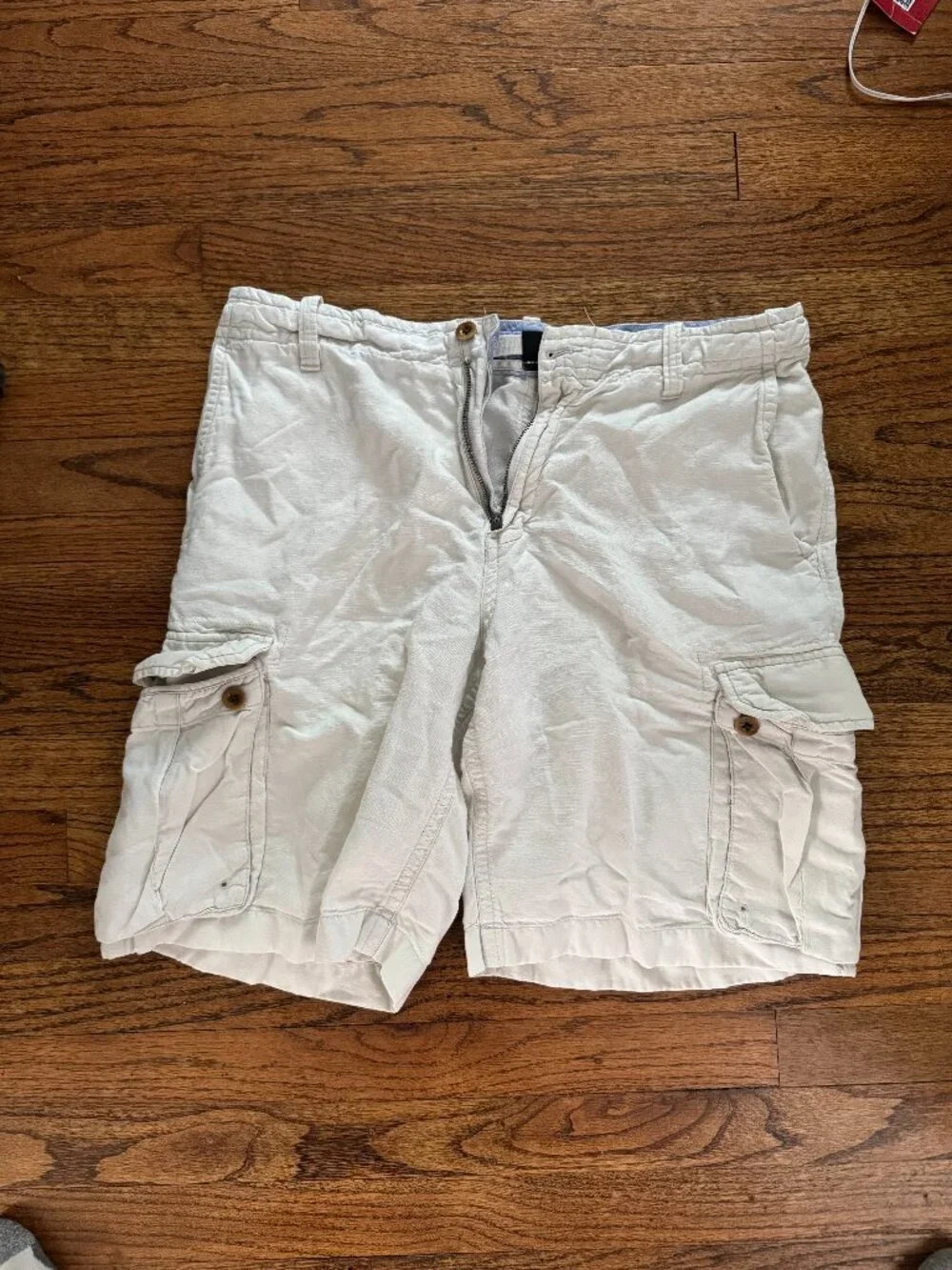 J Crew Broken-in Cargo shorts - size 34 - white